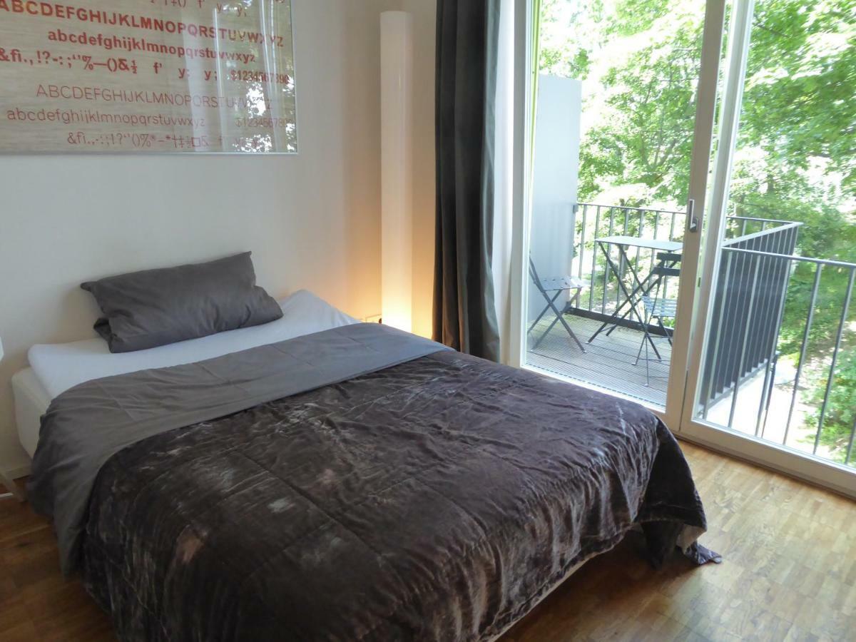 Apartments Am Friedrichshain Berlino Esterno foto